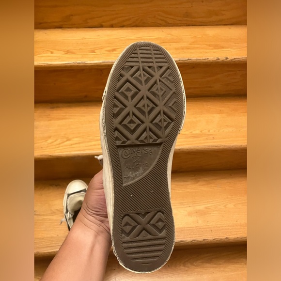 Converse Play CDG chucks. Size 7 for men / size 8 for women. - Picture 2 of 5